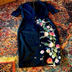 Ted Baker Dress equivalent size Large/ 10  in US size.